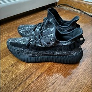 Men’s Yeezy Boost 350